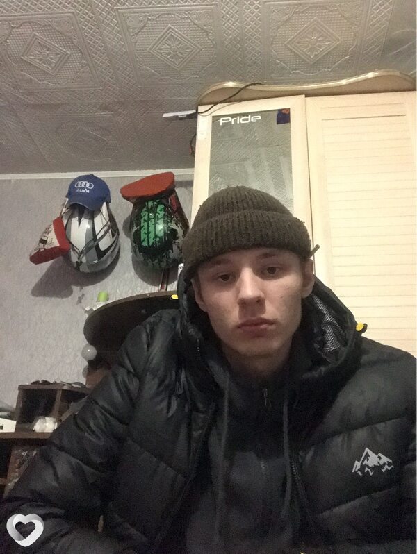 Тимофей, 20, Барнауле — анкета №3660767