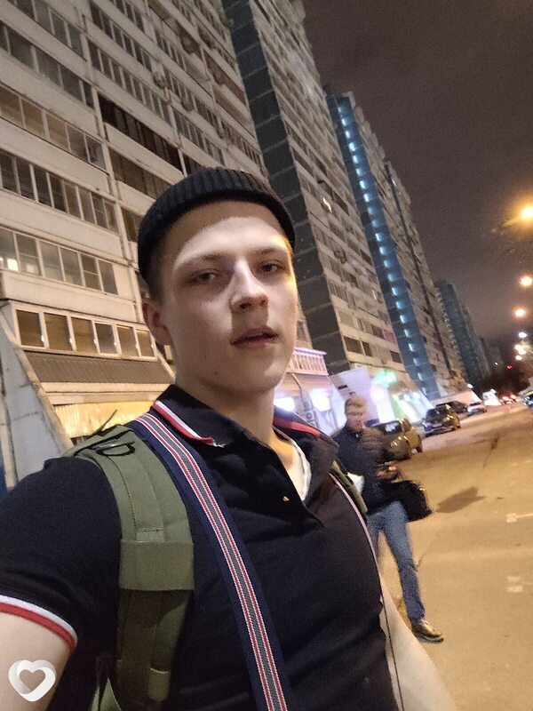 Глеб, 18, Москве — анкета №3661001
