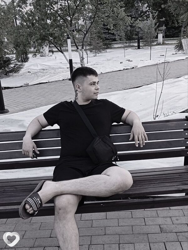 Виталий, 19, Оренбурге — анкета №3661633