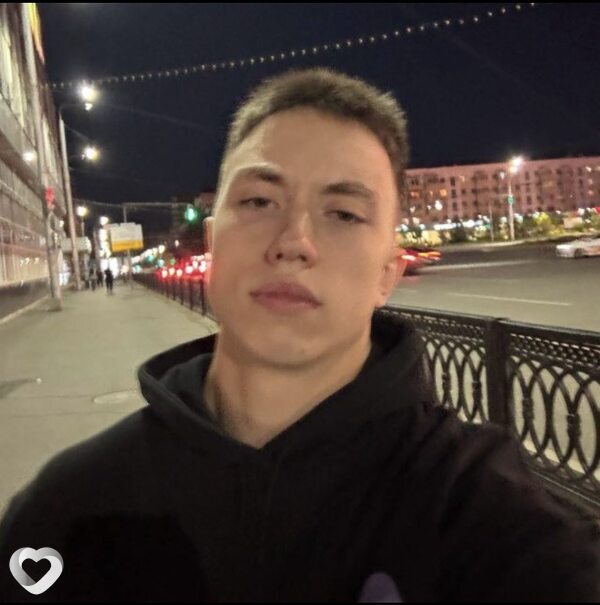 Даниэль, 21, Новосибирске — анкета №3661922