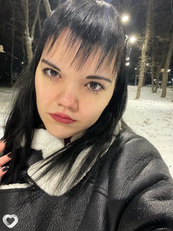 Анна, 22, Азове — анкета №3662379