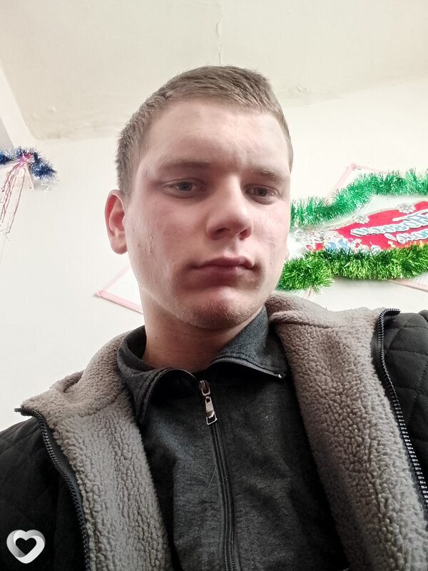 Максим, 20, Саратове — анкета №3662387