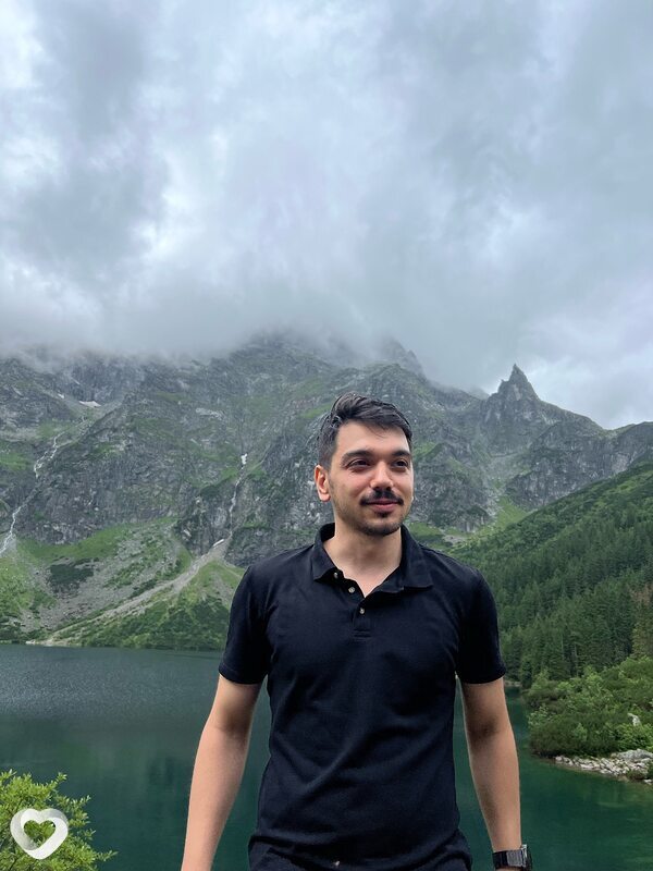 Ercan, Краков