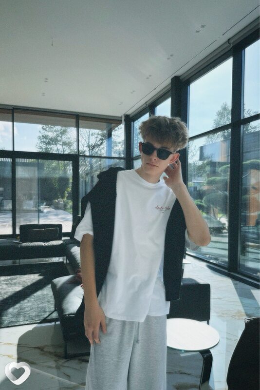 Ваня, 19, Минске — анкета №3662521