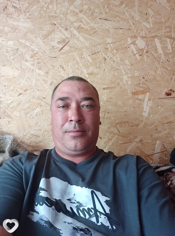 Андрей, 43, Горно-Алтайске — анкета №3662908