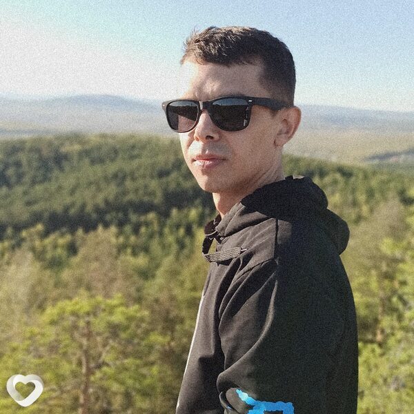 Александр, Пласт