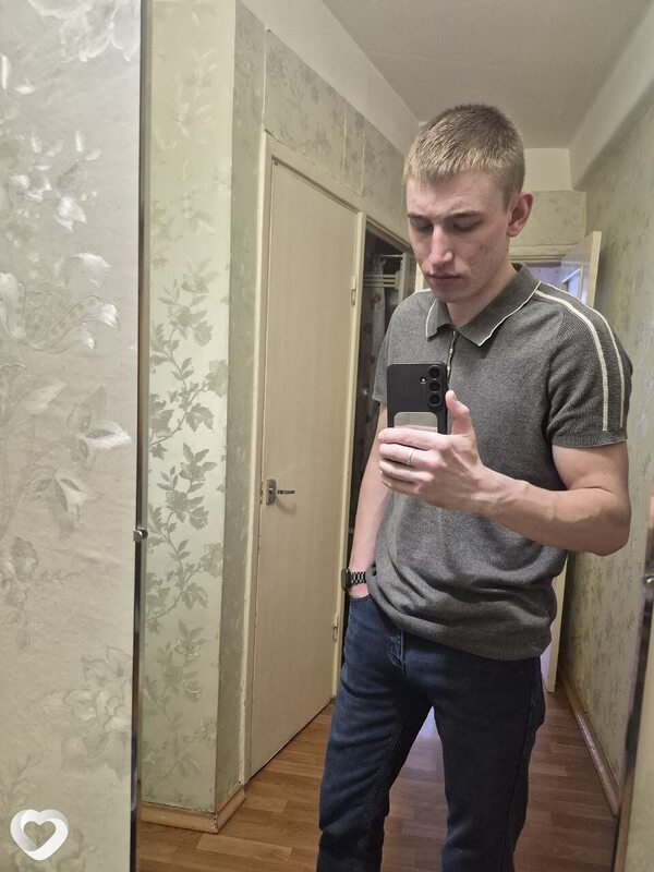 Ильюха, 24, Санкт-Петербурге — анкета №3663349