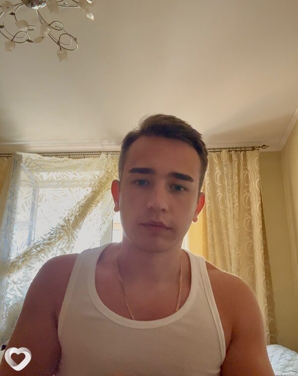 Павел, 26, Москве — анкета №3665131