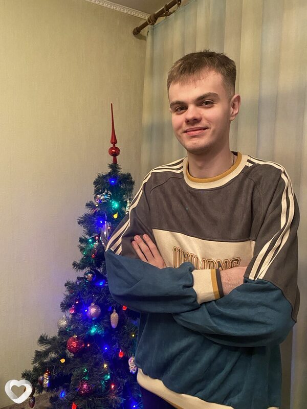 Богдан, 23, Москве — анкета №3664785