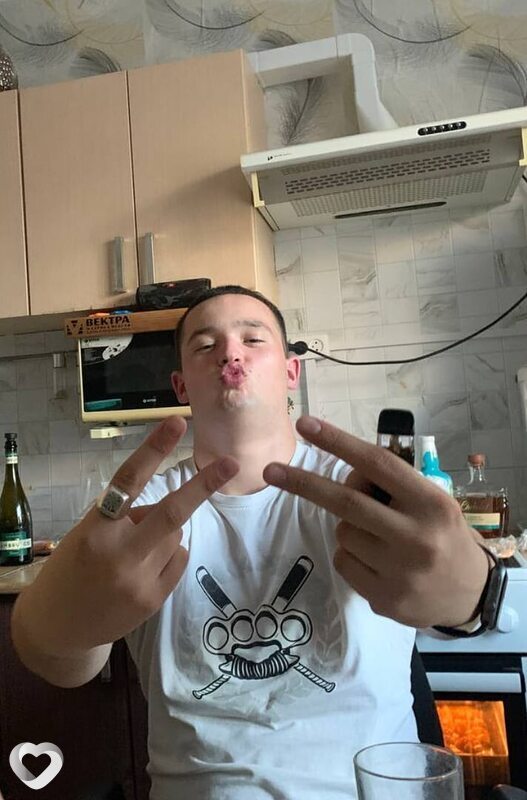 Михаил, 18, Челябинске — анкета №3664534