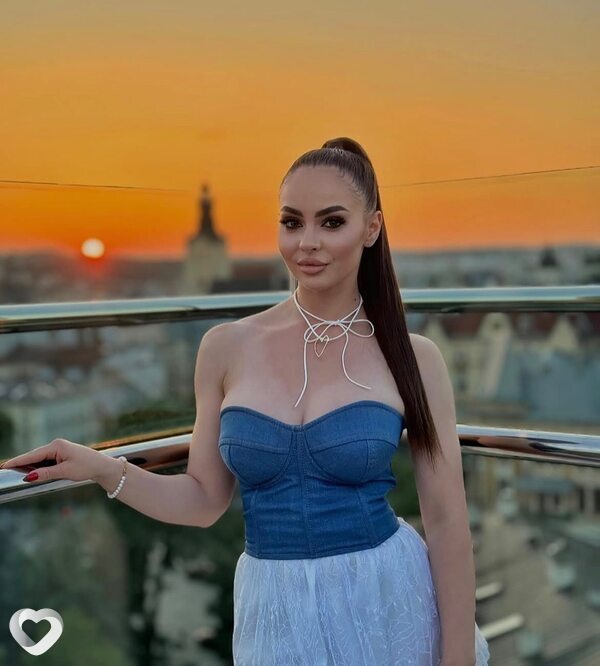 Оля, 28, Львове — анкета №3664539