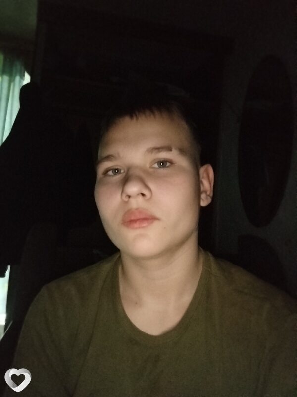 Иван, 19, Томске — анкета №3664494