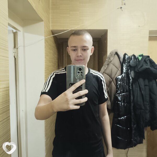 Денис, 19, Смоленске — анкета №3664807