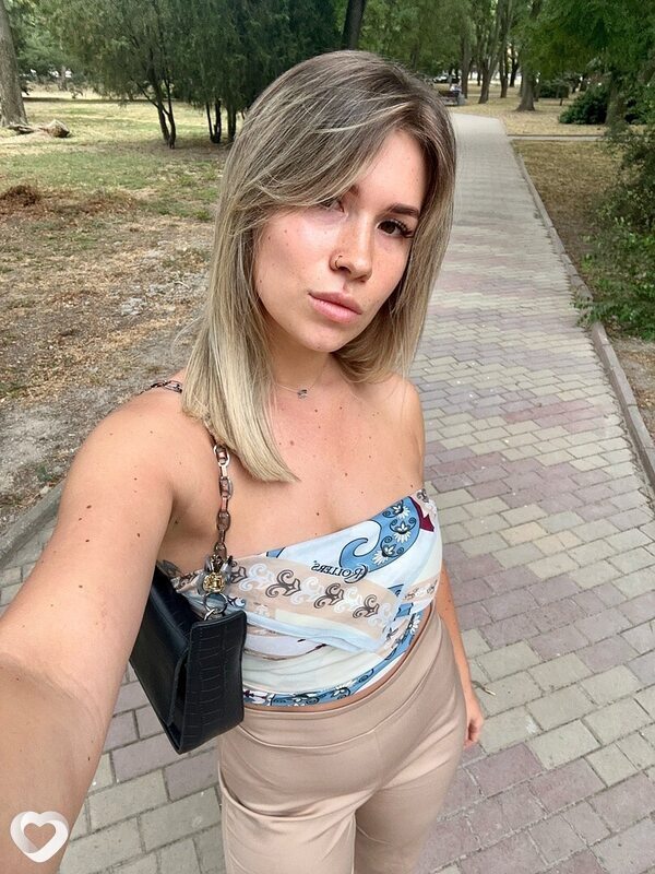 Анастасия, 32, Донецке — анкета №3665033