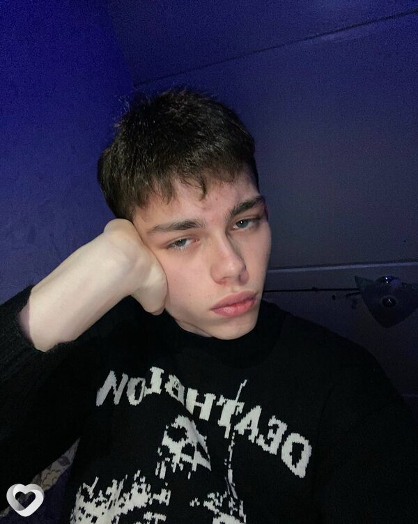 Богдан, 19, Солигорске — анкета №3665366