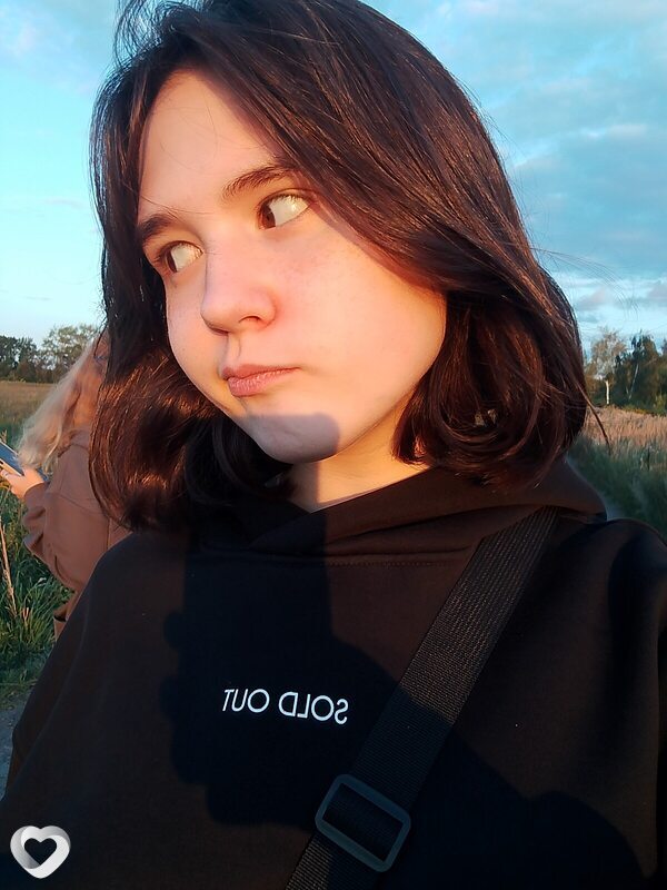 Алена, 19, Туле — анкета №3665572