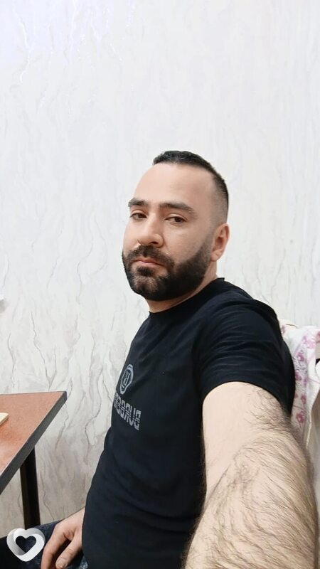 Ариз, Баку
