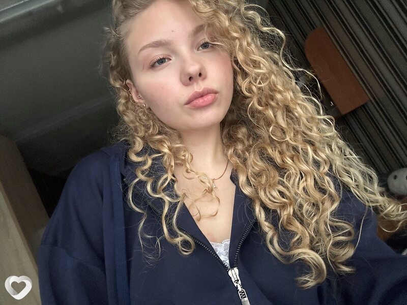 Александра, 18, Минске — анкета №3666631