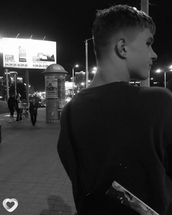 Дмитрий, 18, Минске — анкета №3665778