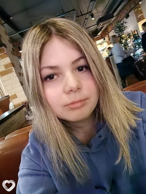 Anna, 19, Щекине — анкета №3666694
