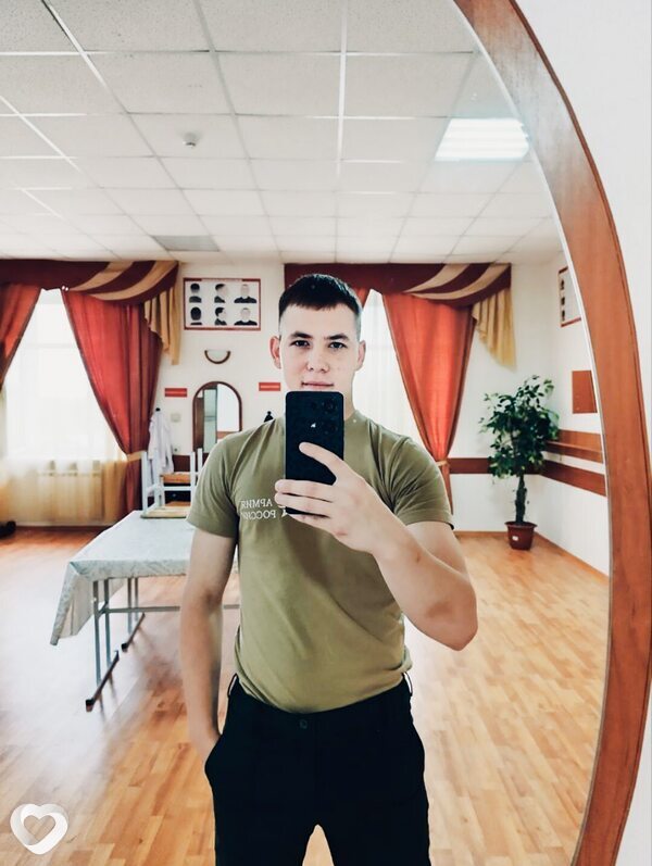 Артём, 22, Иркутске — анкета №3666718