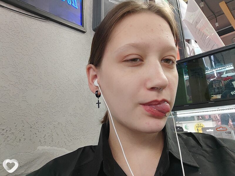 Виктория, 19, Новосибирске — анкета №3667147