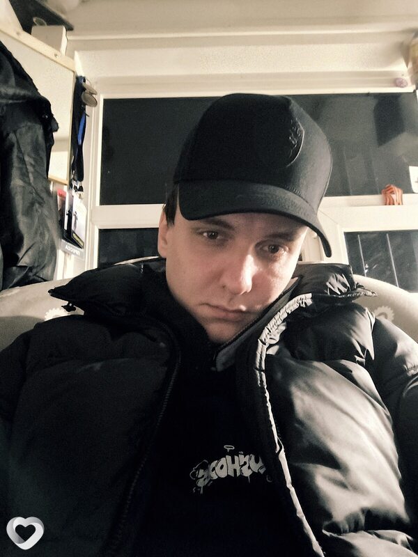 Артур, 30, Гатчине — анкета №3667481