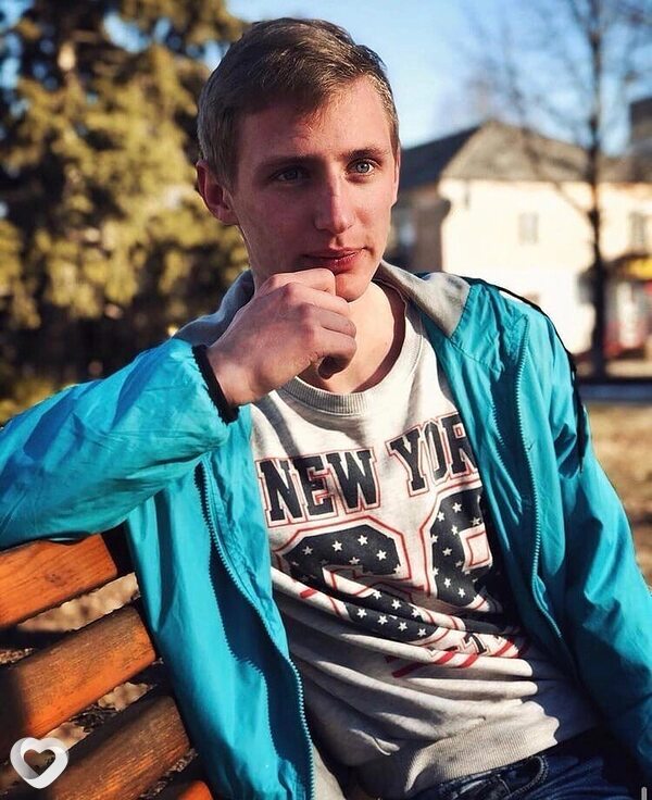 Виталий, 27, Луганске — анкета №3668924