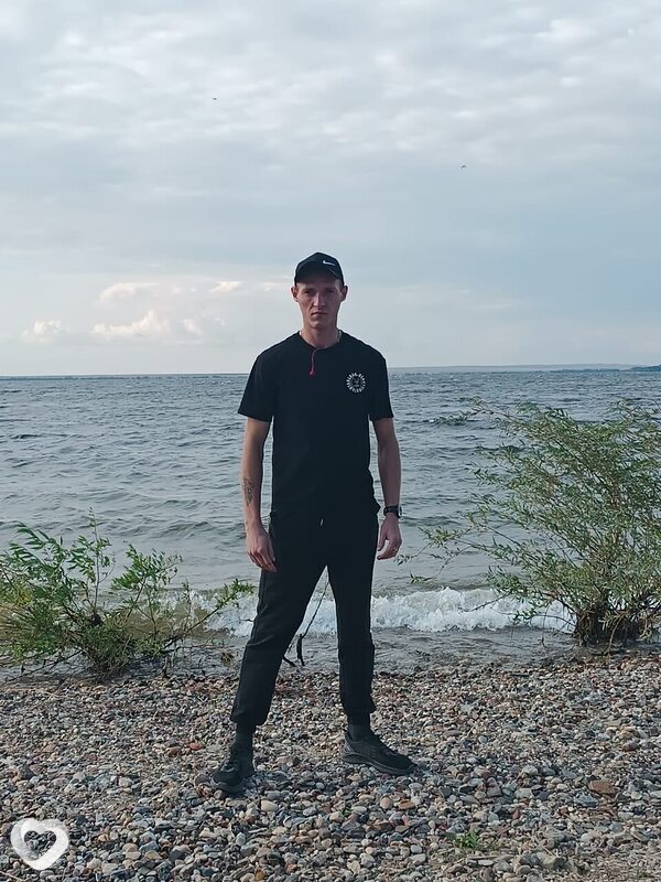 Дмитрий, 27, Югорске — анкета №3668609
