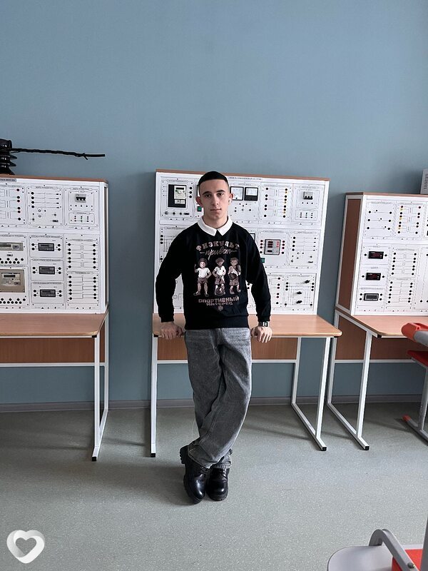 Артур, 19, Дмитрове — анкета №3668788