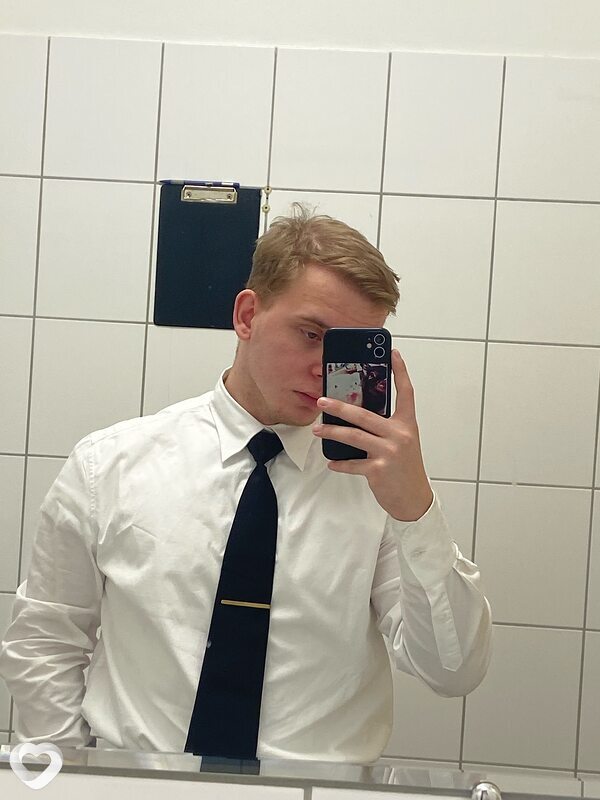 Паша, 22, Санкт-Петербурге — анкета №3669062
