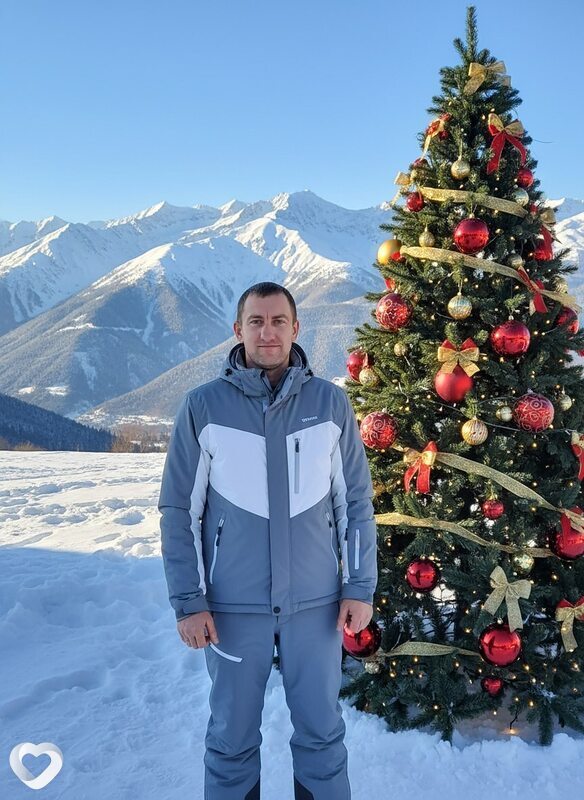 Максим, 31, Льгове — анкета №3669445