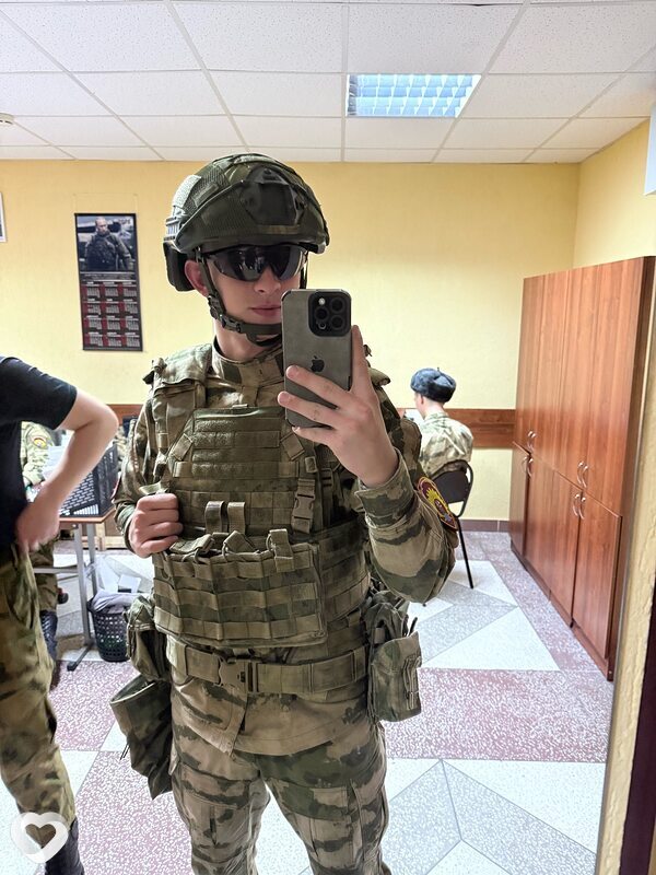 Максим, 27, Саратове — анкета №3670271