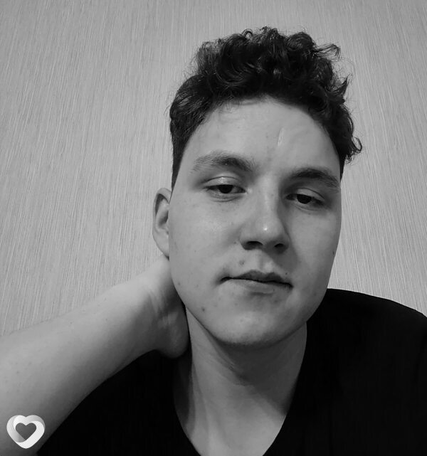 Иван, 20, Нижневартовске — анкета №3670347