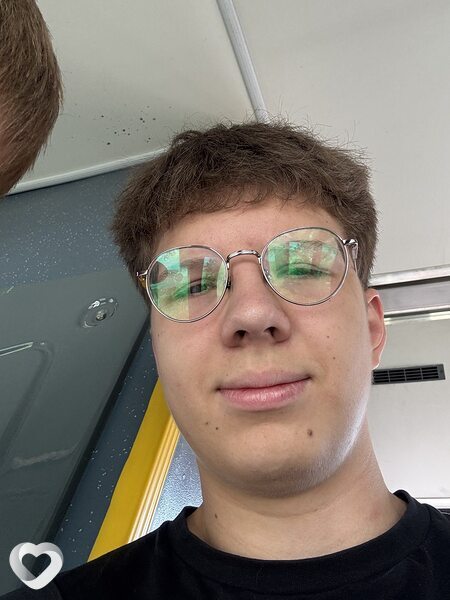 Кирилл, 18, Ульяновске — анкета №3671871
