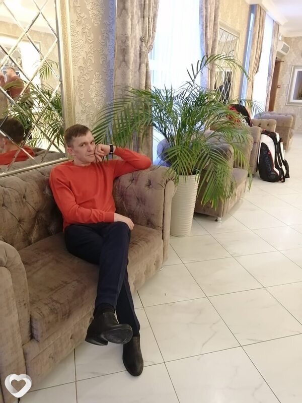 Александр, 43, Новомосковске — анкета №3671177