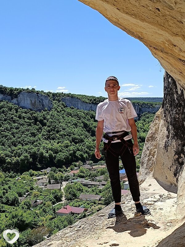 Саша, 20, Луганске — анкета №3671868