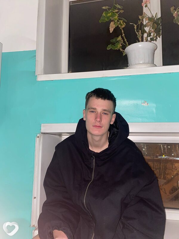 Михаил, 18, Иркутске — анкета №3673180