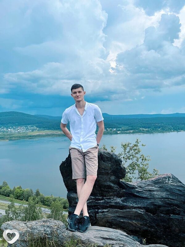 Илья, 25, Новочебоксарске — анкета №3674975
