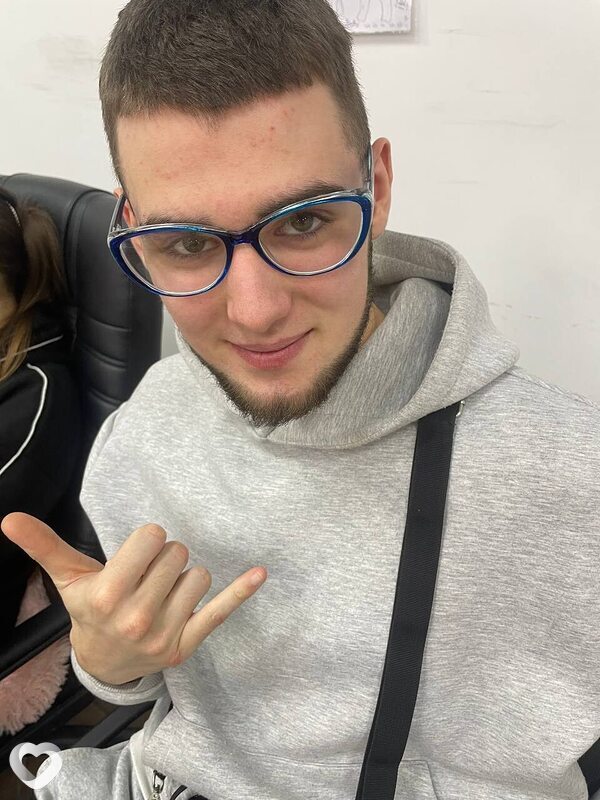 Андрюша, 19, Виннице — анкета №3674467