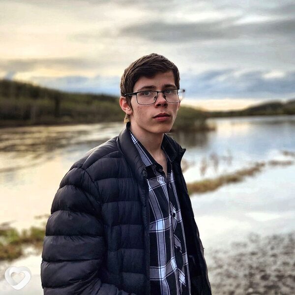 Руслан, 20, Мурманске — анкета №3674789