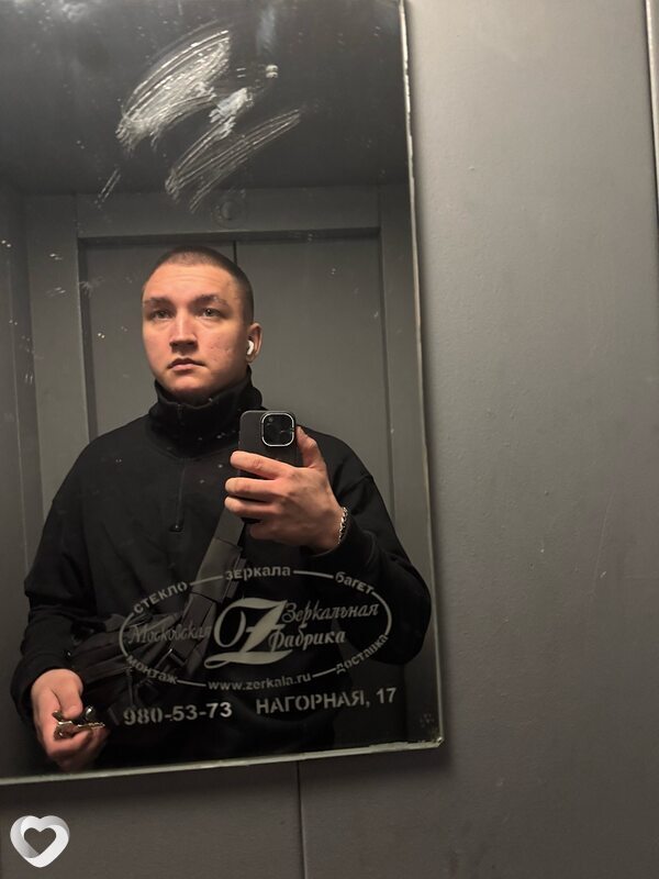 Артем, 24, Москве — анкета №3674806