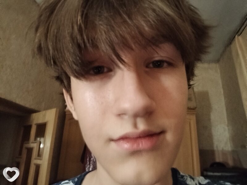 Денис, 18, Гродно — анкета №3674737