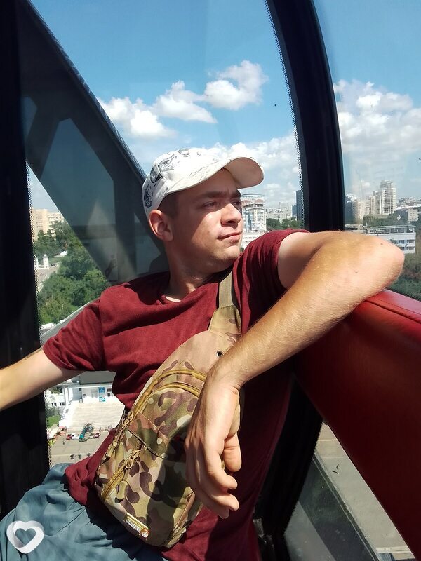 Денис, 25, Каменске-Шахтинском — анкета №3674768