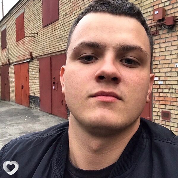 Артем, 29, Пензе — анкета №3675184