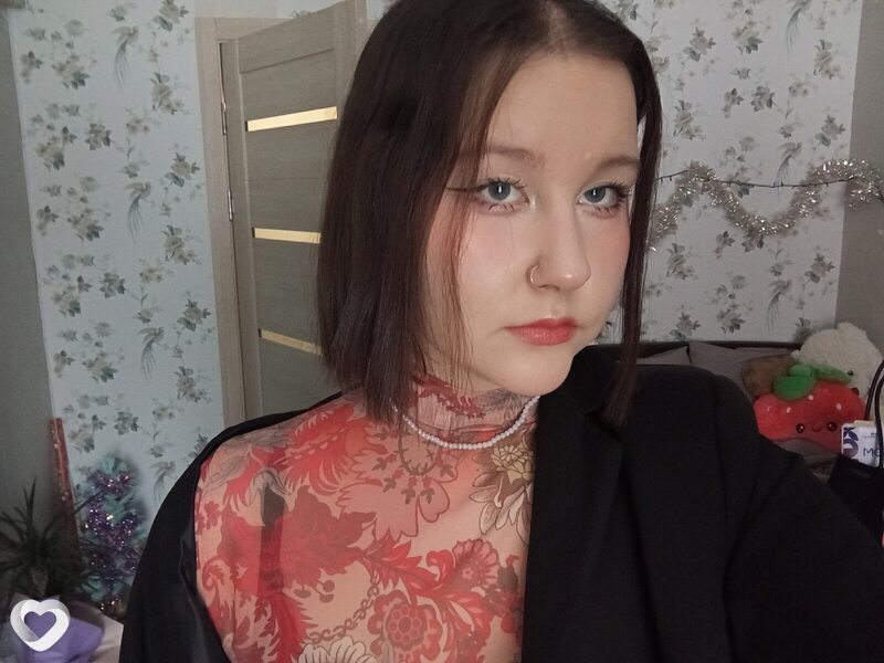 Юля, 21, Ижевске — анкета №3675671