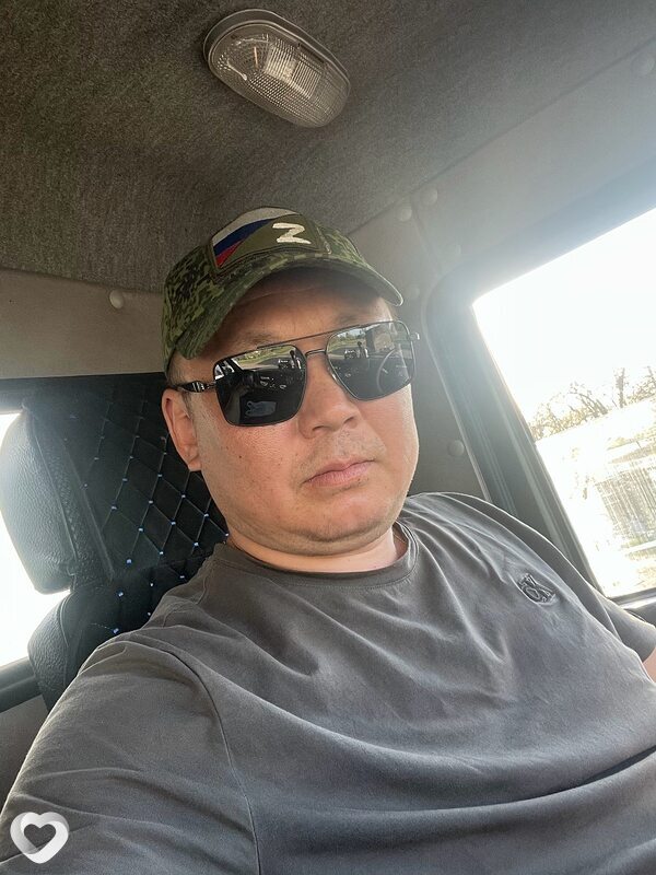 Юрий, 33, Торезе — анкета №3675716