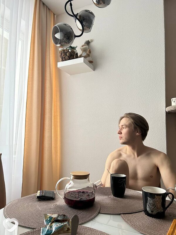 Александр, 23, Первоуральске — анкета №3675729