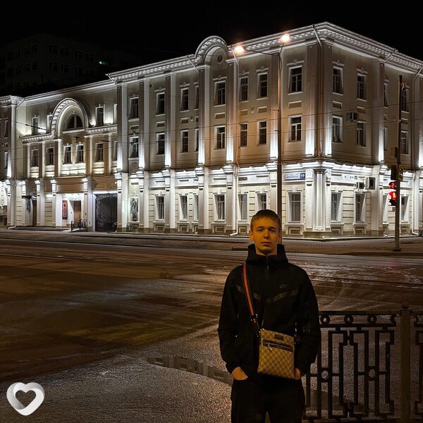Владислав, 20, Каменске-Уральском — анкета №3675694