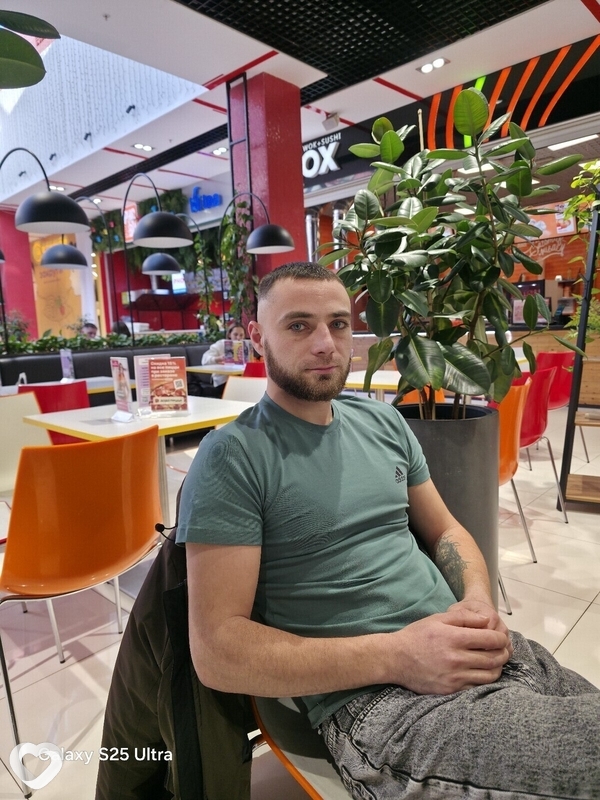 Игорь, 26, Таганроге — анкета №3675799